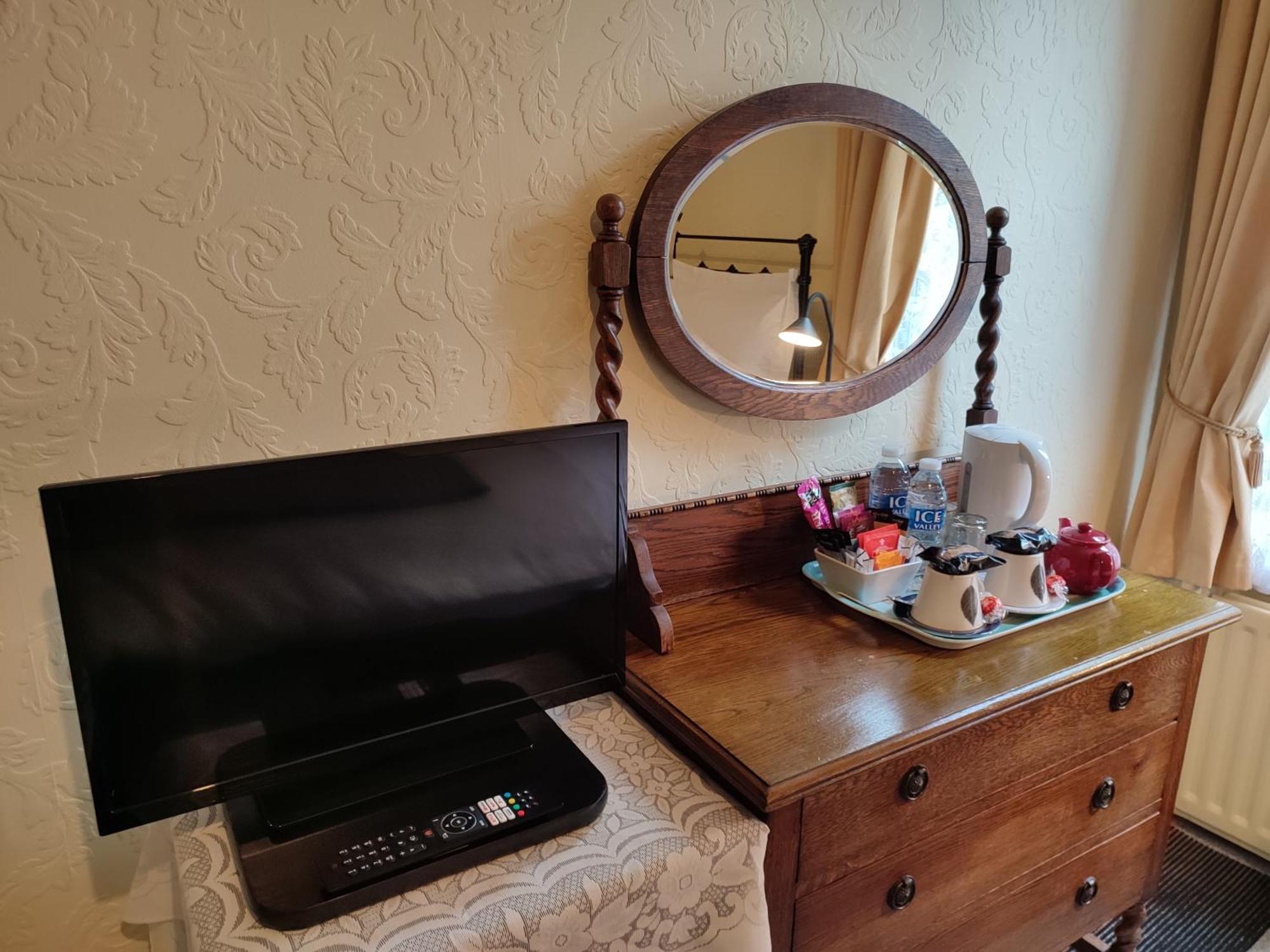 Anton Guest House Bed And Breakfast Shrewsbury Esterno foto