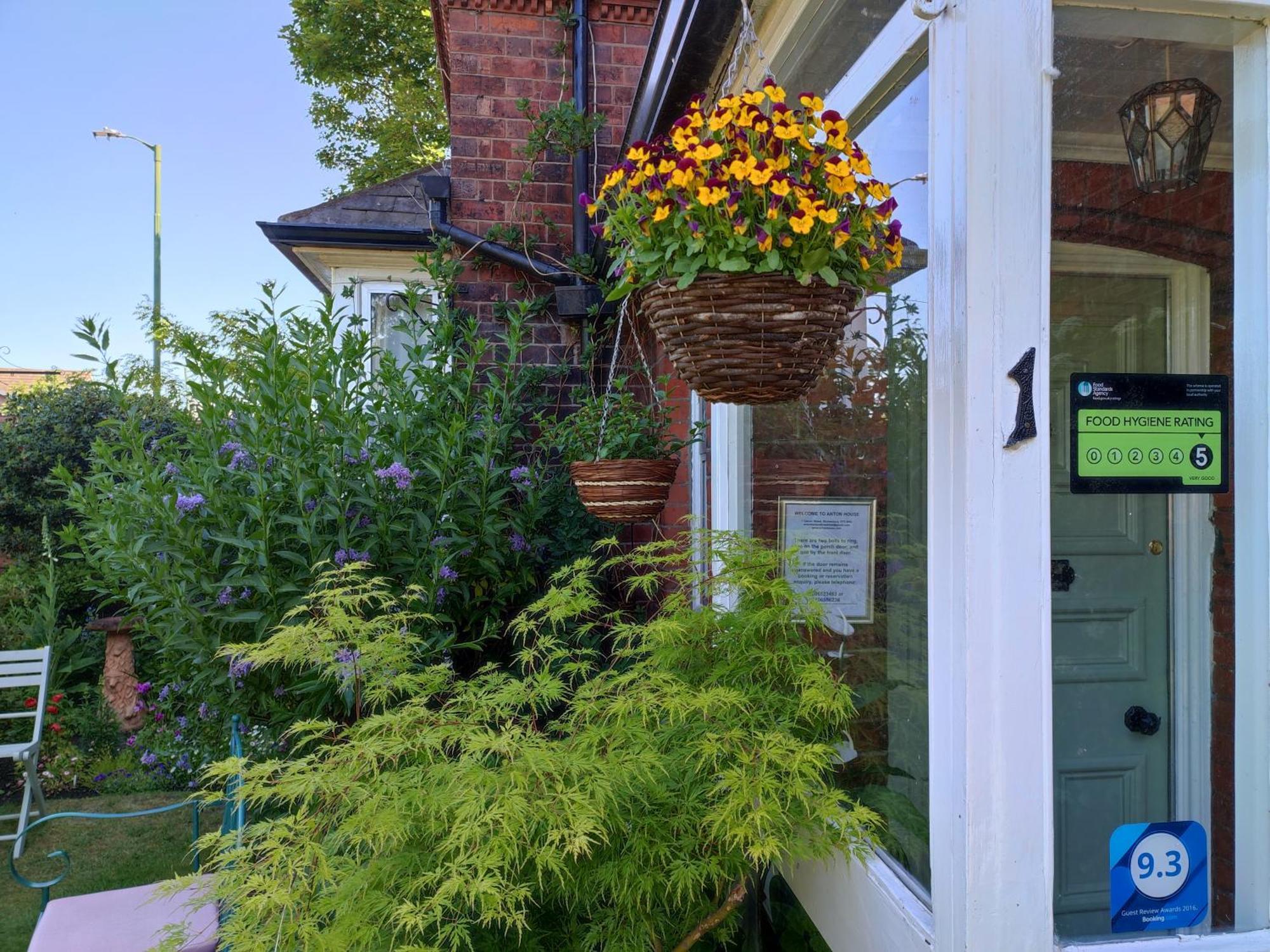 Anton Guest House Bed And Breakfast Shrewsbury Esterno foto